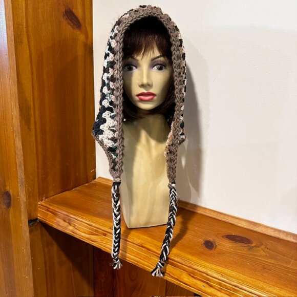 Hand Knit / Crochet Granny Style Hoodie with ties & faux fur pom pom for winte - Picture 9 of 10